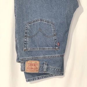 Levi’s 505 men’s jeans 42/32 original zip Fly